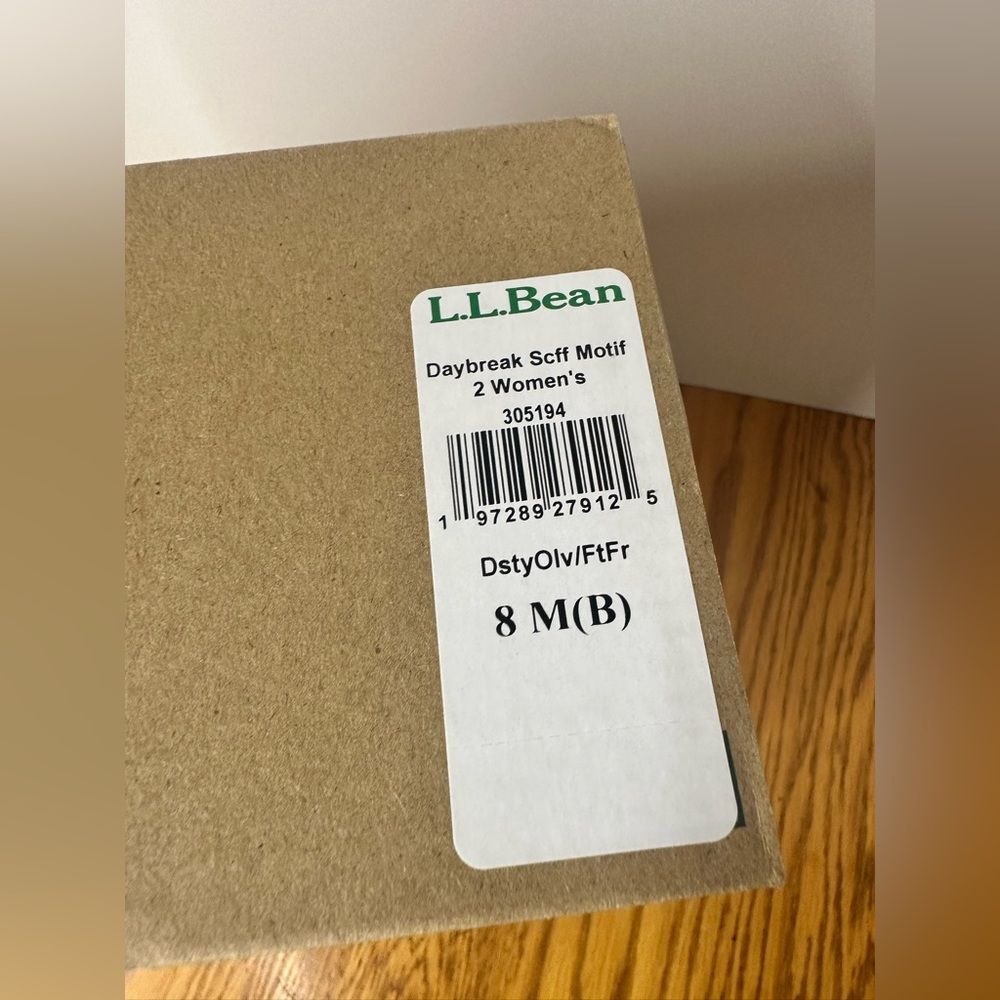 L.L Bean women’s Slippers size 8 - Picture 5 of 5